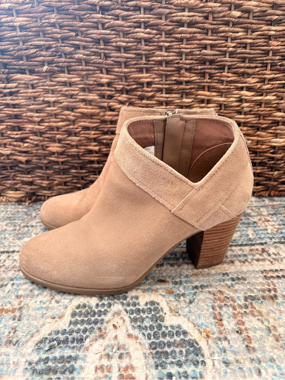 Kookaburra by UGG Women's Suede Ankle Booties in Beige - Chic Block Heel